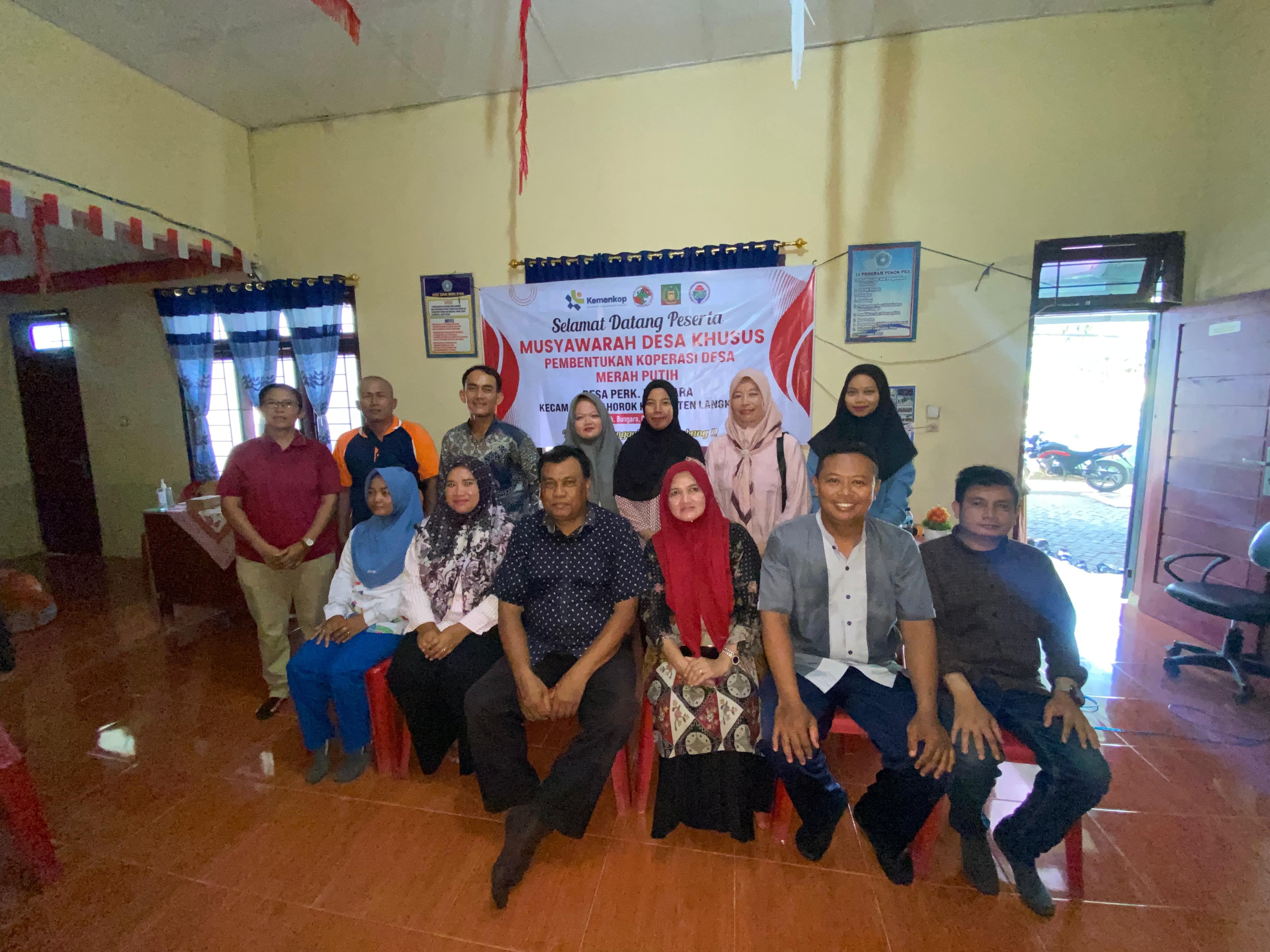 MUSYAWARAH KHUSUS PEMBENTUKAN KOPERASI MERAH PUTIH DESA PERKEBUNAN BUNGARA